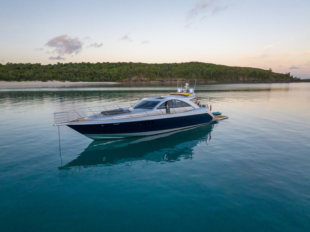 Luxury Warren Yacht